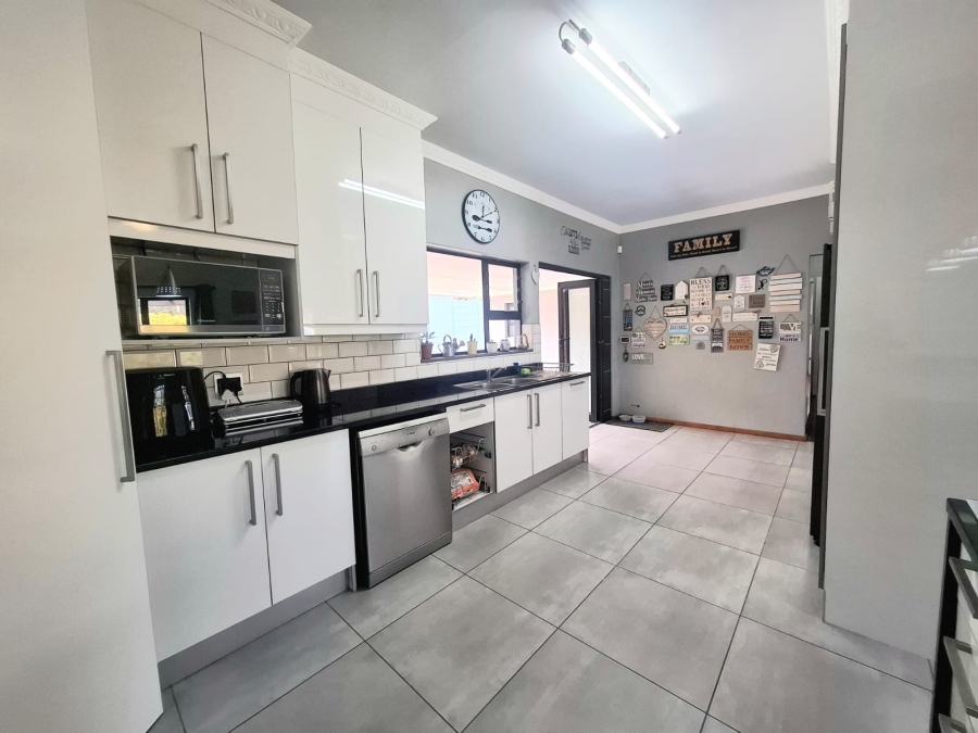 4 Bedroom Property for Sale in Stirling Eastern Cape